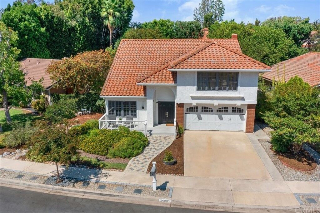 Property Photo:  24901 Avenida Libre  CA 92630