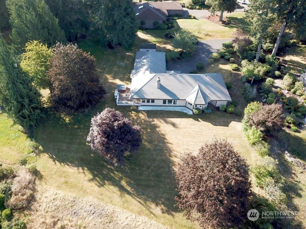 Property Photo:  21908 SE 234th Avenue SE  WA 98038 