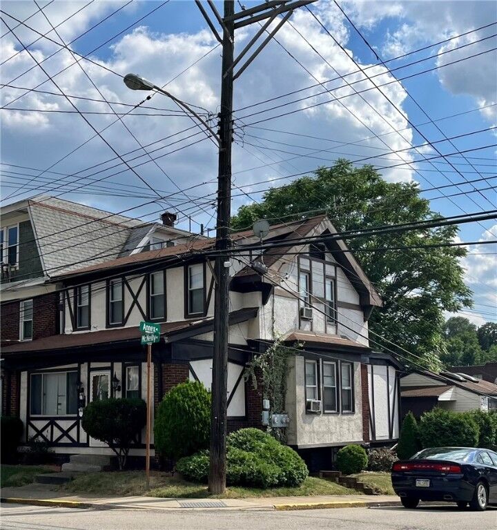 1143 McNeilly Ave  Pittsburgh PA 15216 photo