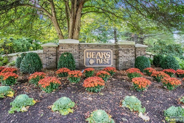 Property Photo: 262 Hampshire Ridge NJ 07656