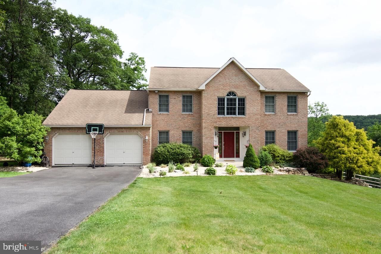 Property Photo:  22 Ridge Crest Drive  PA 19522 