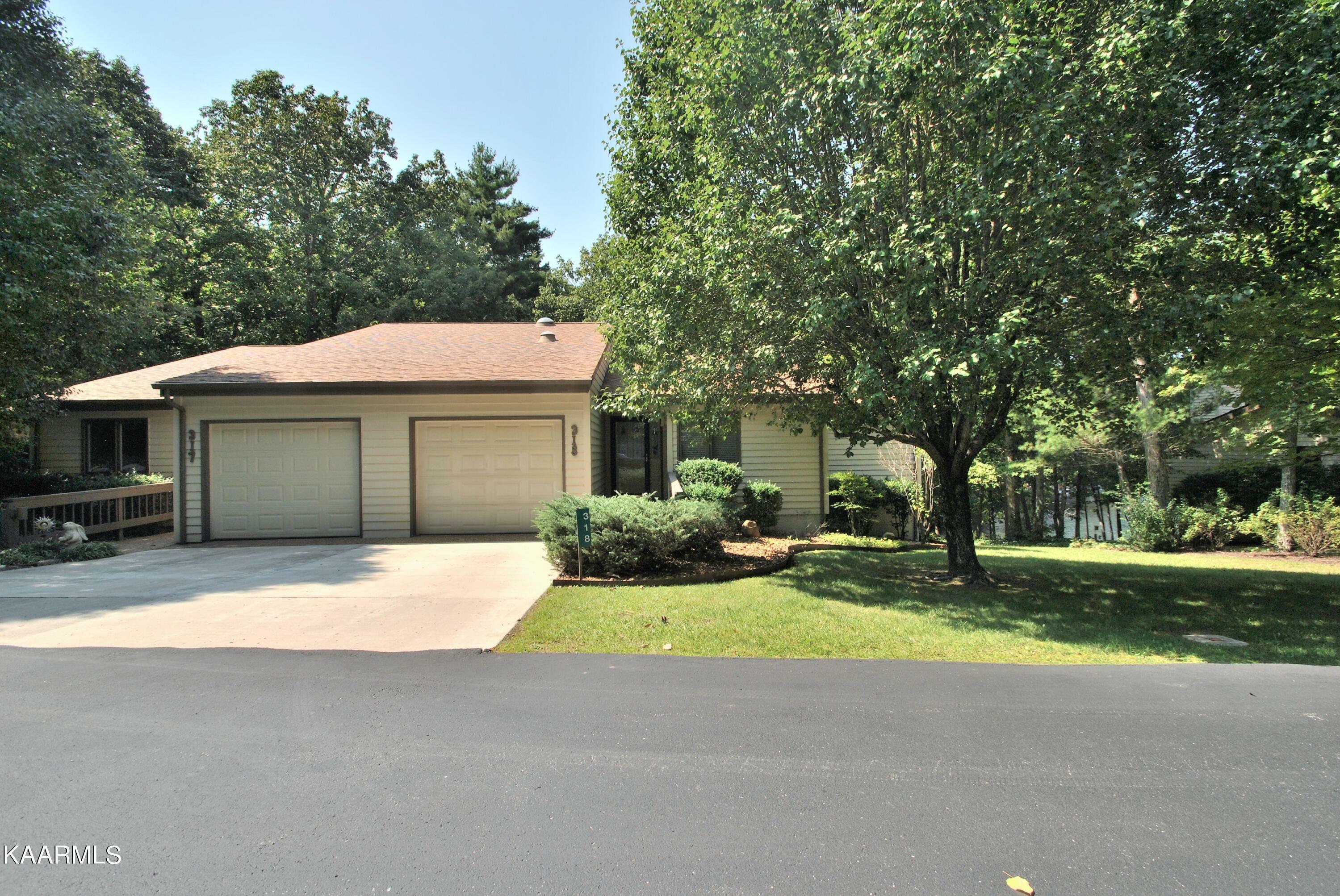 Property Photo:  318 Lake Catherine Circle  TN 38558 