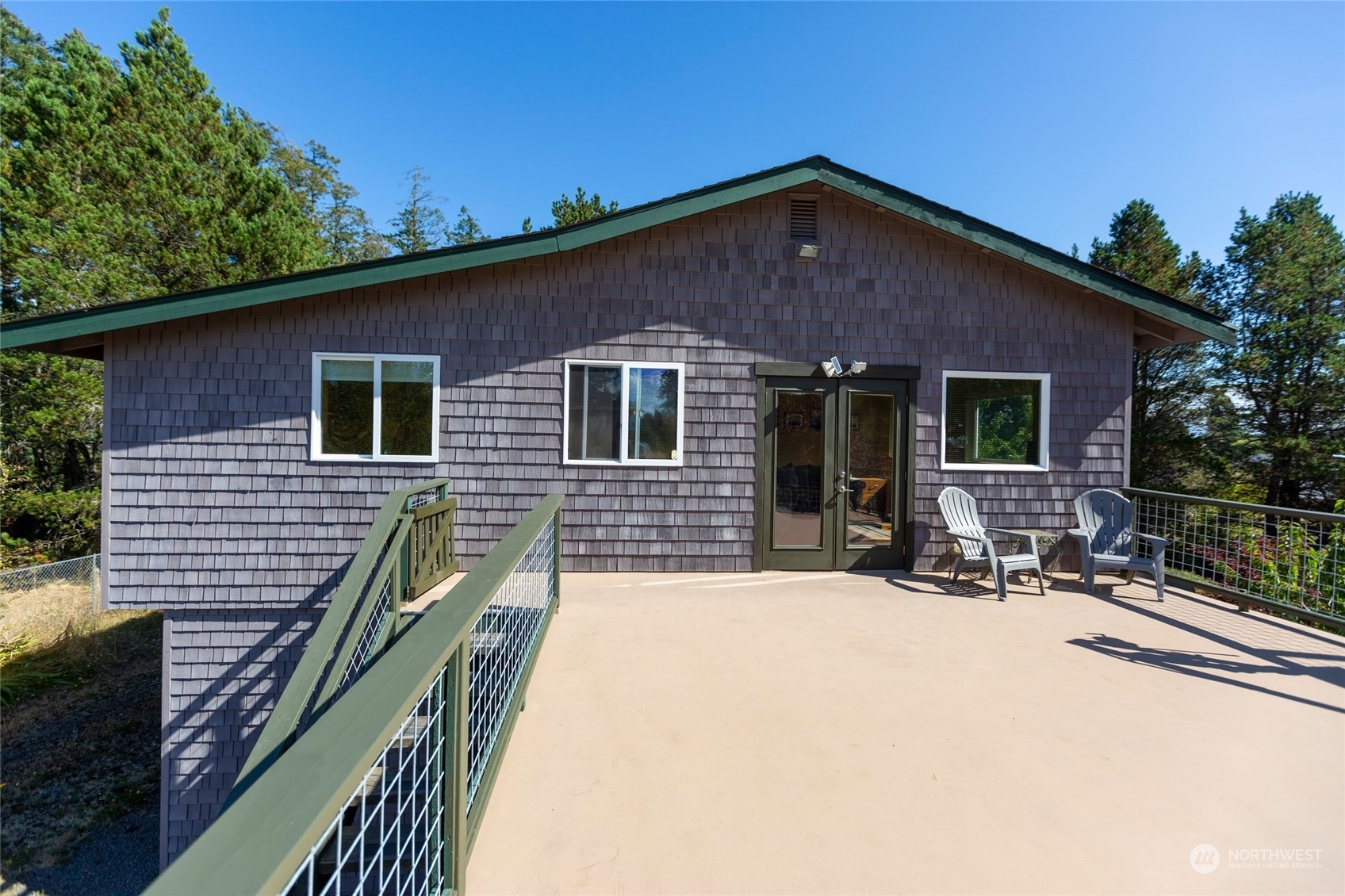 Property Photo:  524 Carter Avenue  WA 98250 