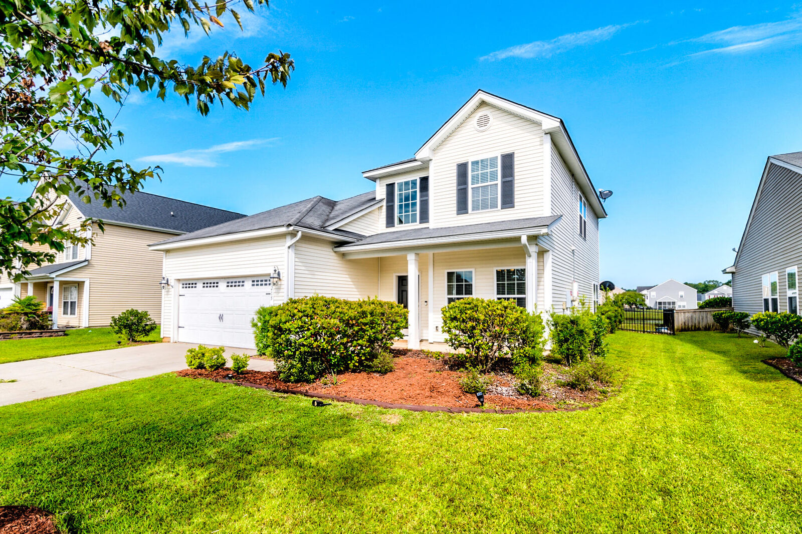 Property Photo:  1215 Briar Rose Lane  SC 29456 