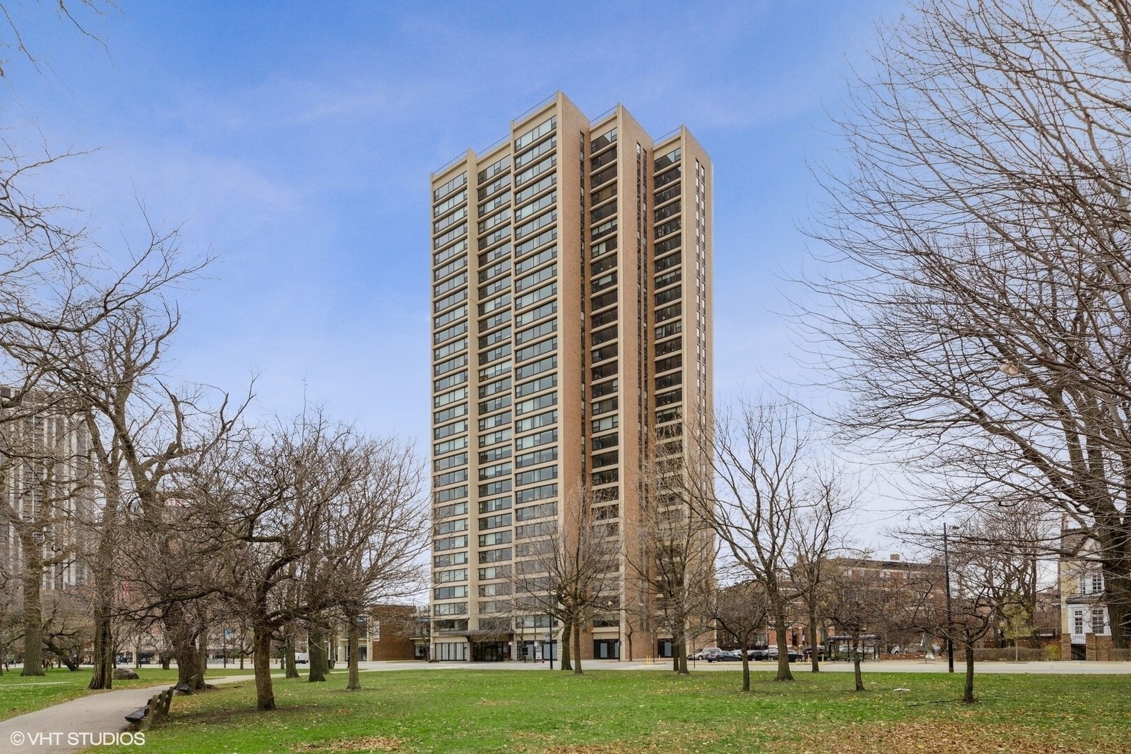 Property Photo: 1850 N Clark Street 2910 IL 60614