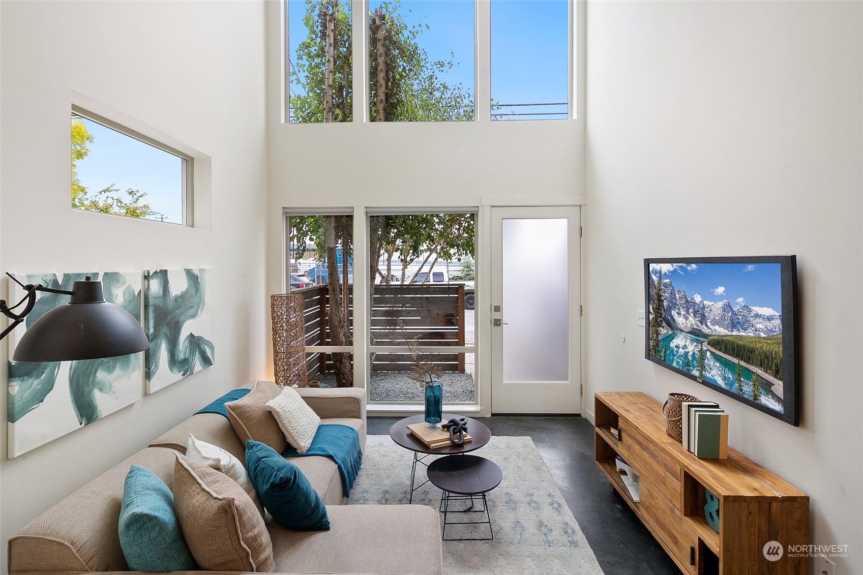 Property Photo:  820 NW 49th Street A  WA 98107 