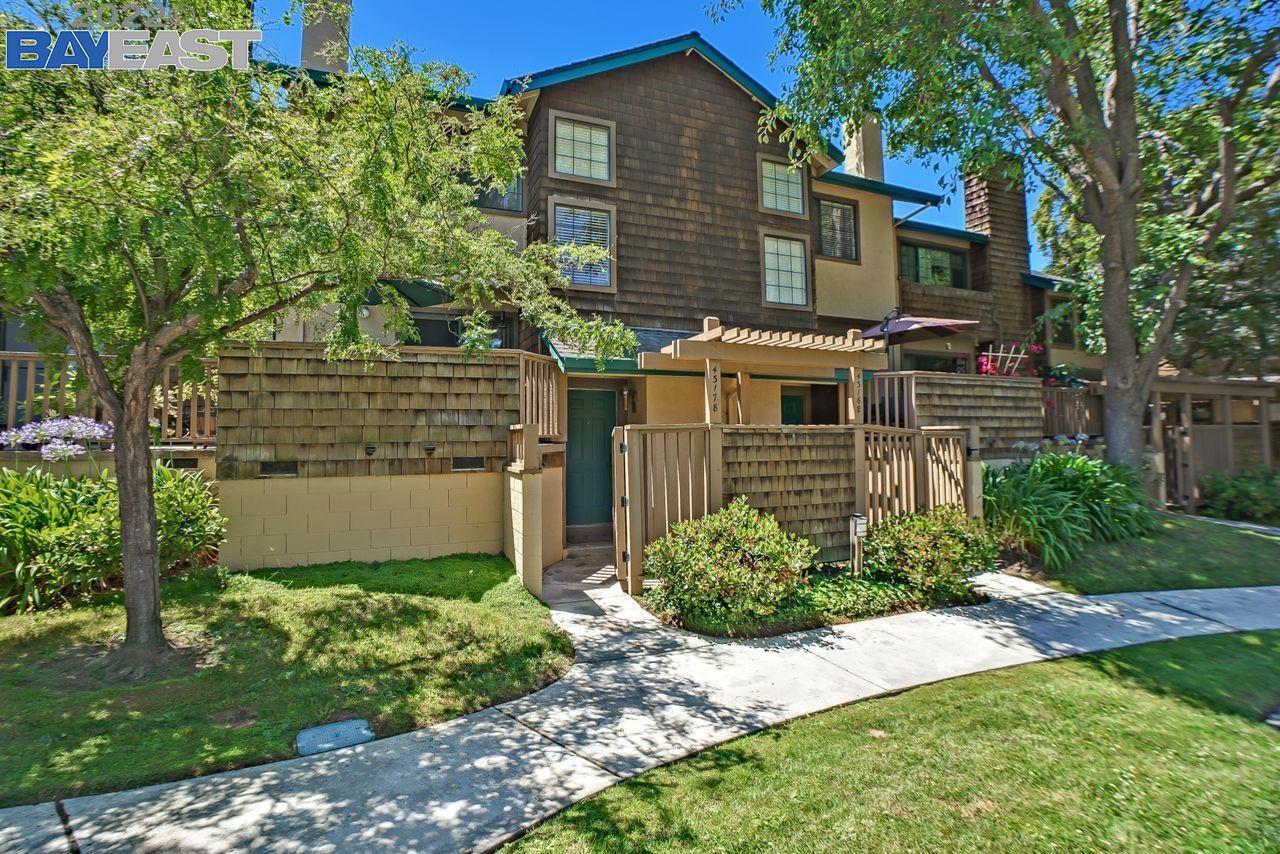 Property Photo: 43178 Mayfair Park Ter CA 94538