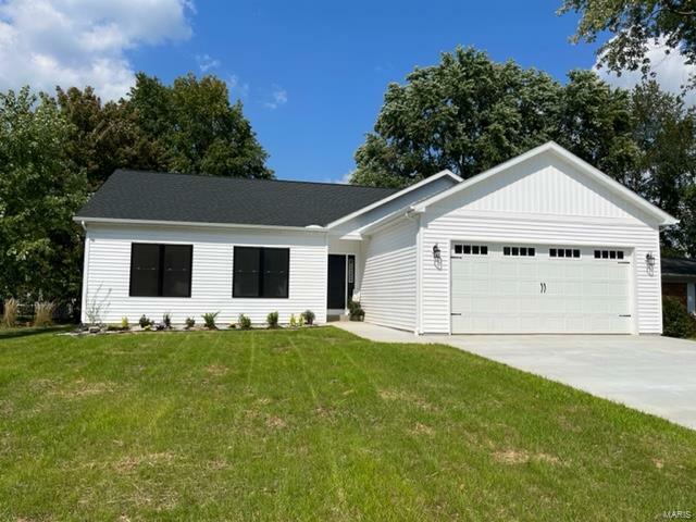 Property Photo: 214 East Lake Drive IL 62025