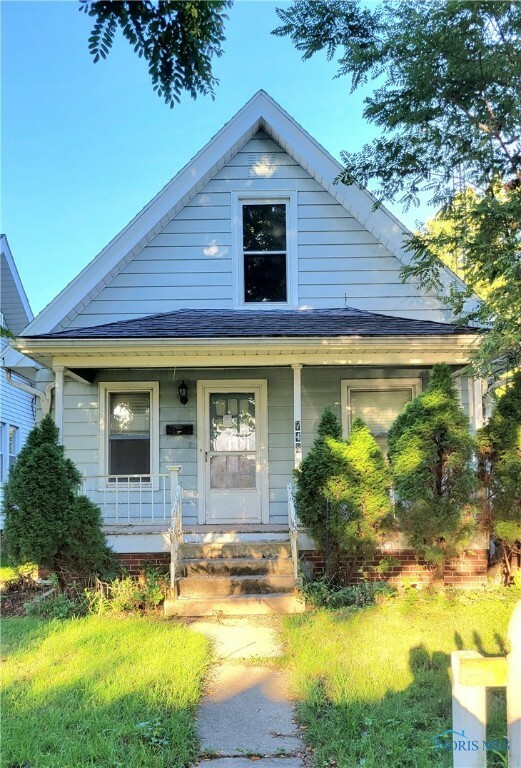 Property Photo:  748 Wright Avenue  OH 43609 