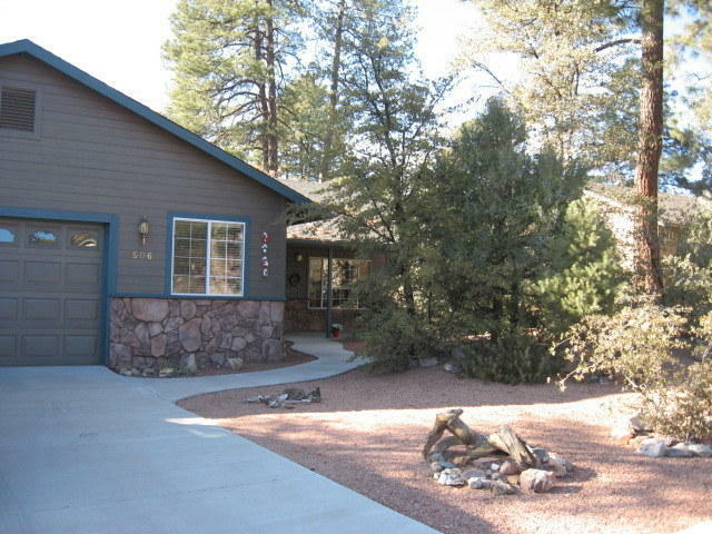 Property Photo:  506 N Oak Ridge Road  AZ 85541 