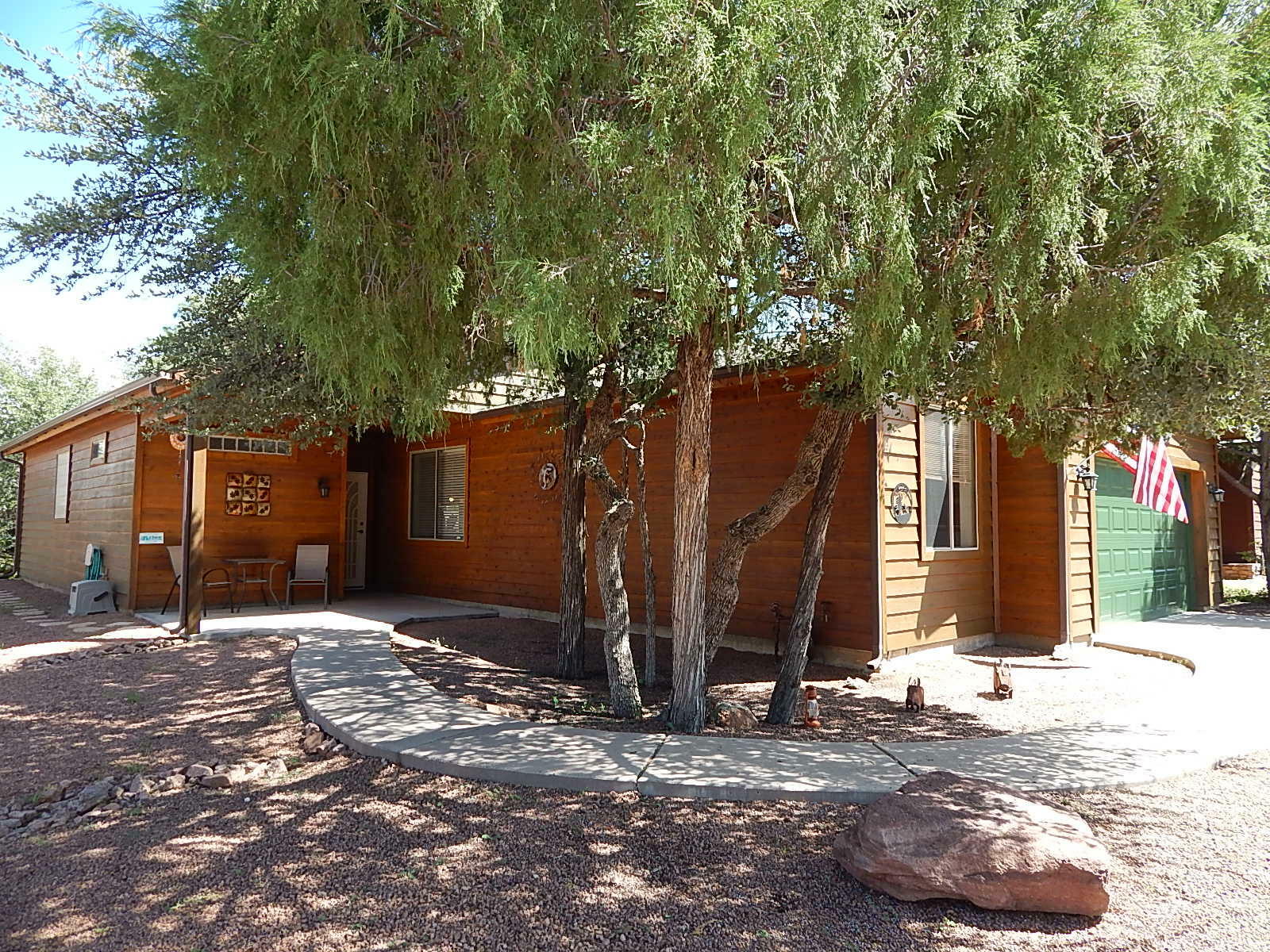 Property Photo:  306 W Ash Creek Court  AZ 85541 