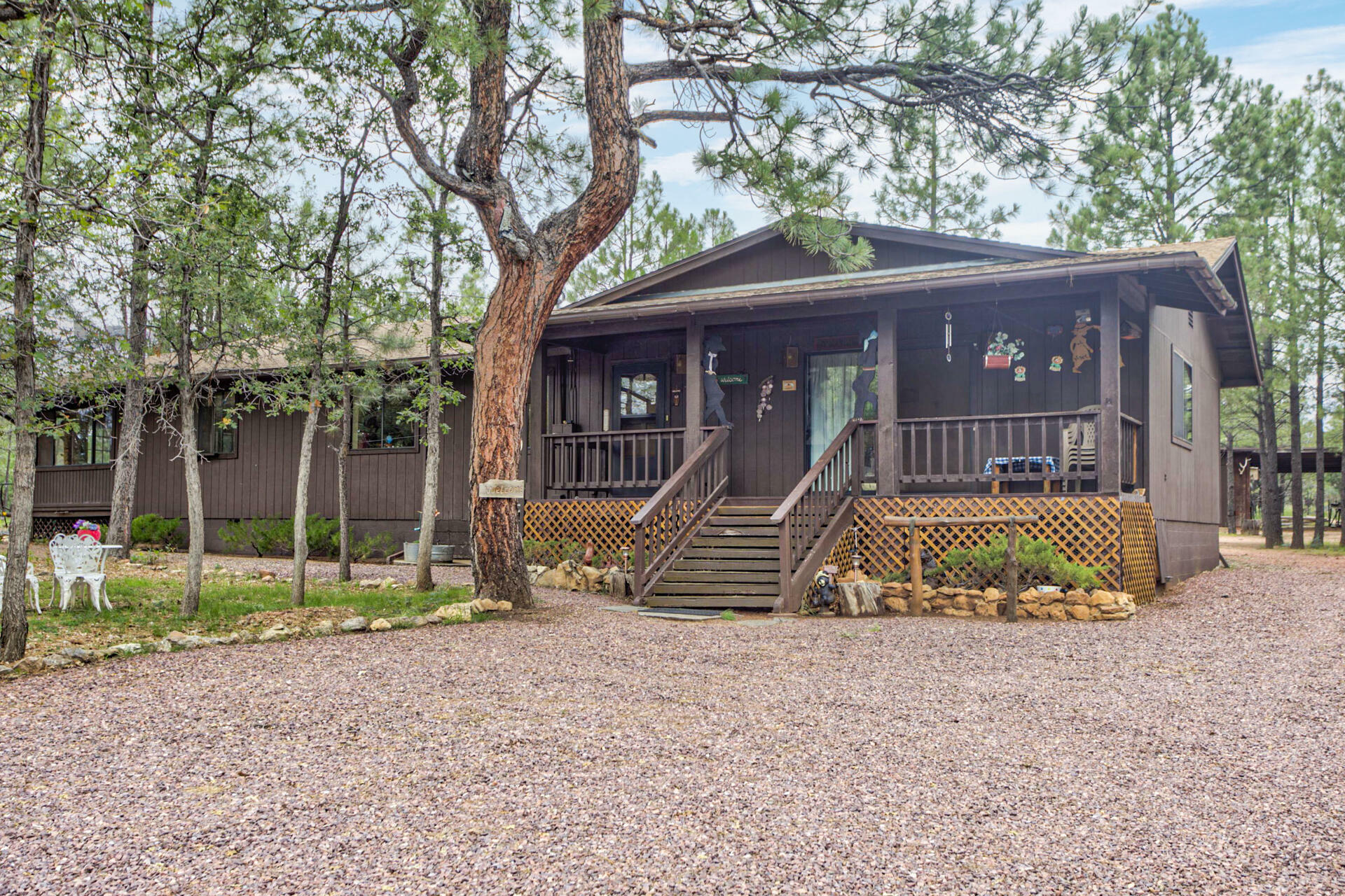 Property Photo:  1634 Bear Track Trail  AZ 86024 