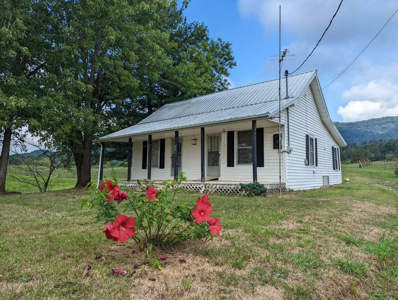 147 Frank Thacker Lane  Greeneville TN 37745 photo