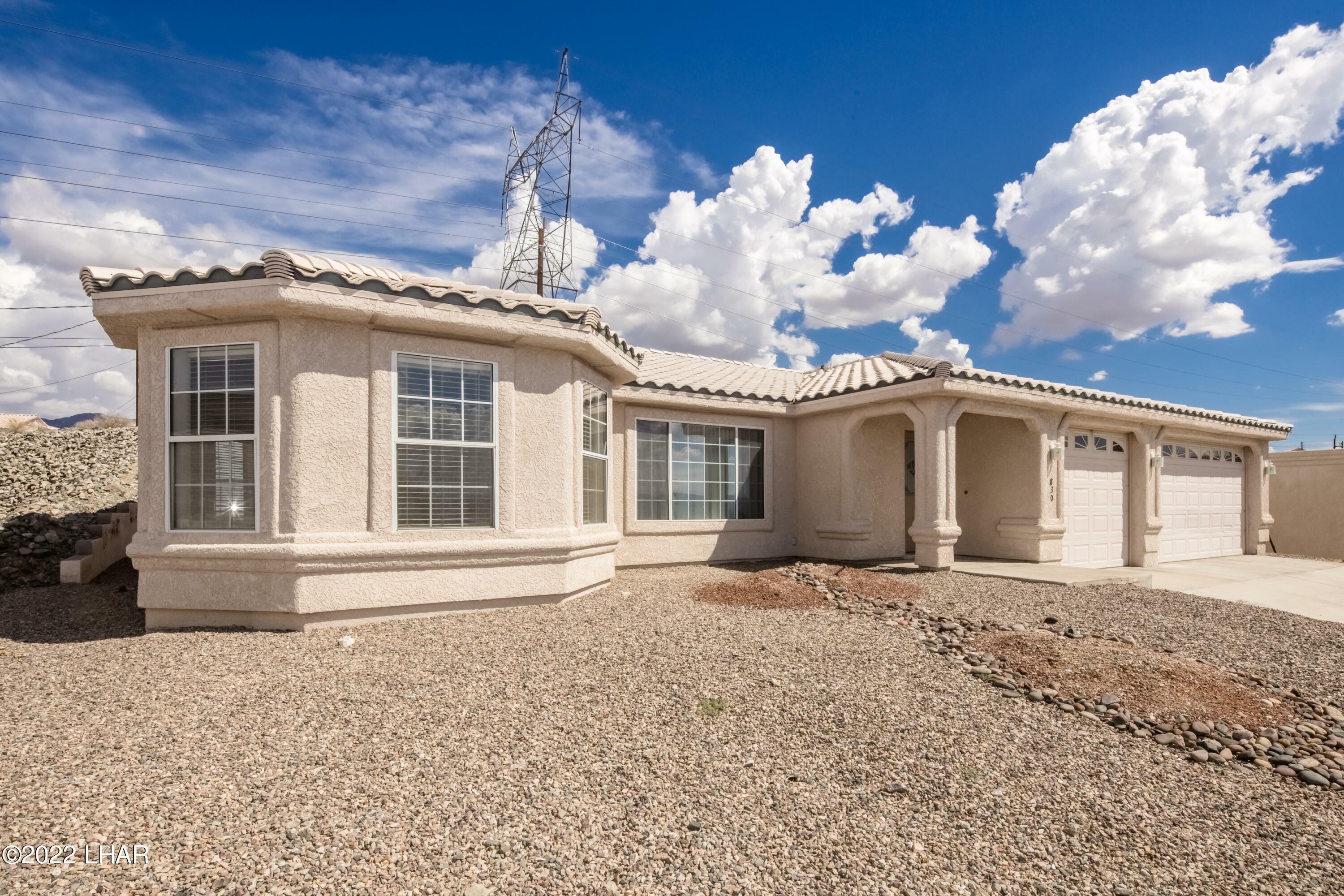 Property Photo:  830 Desert View Dr  AZ 86404 