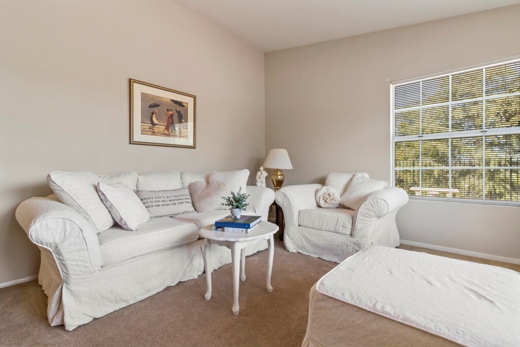Property Photo:  725 6th Street  CA 92065 