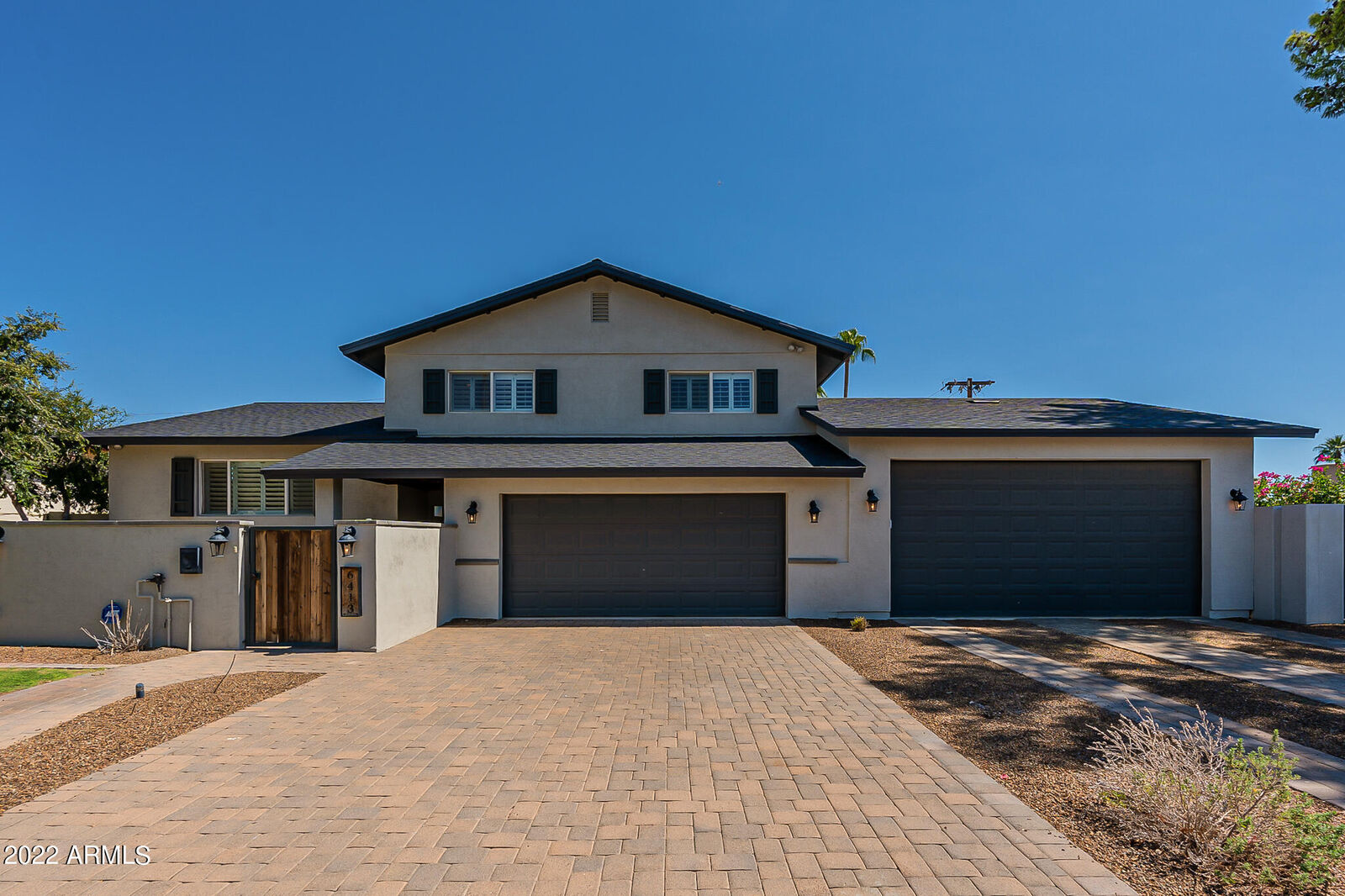 Property Photo: 6413 N 85th Street AZ 85250
