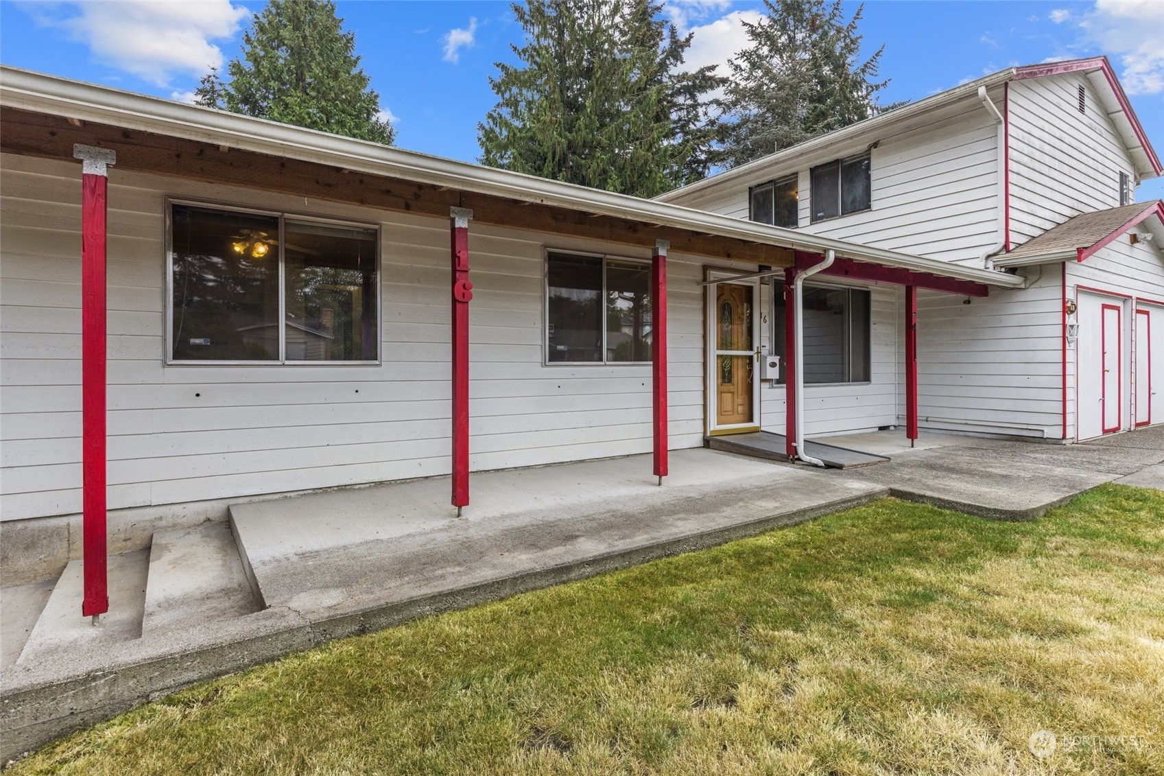 Property Photo:  16 222nd Street SW  WA 98021 