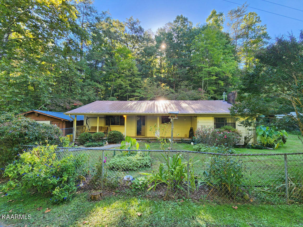Property Photo: 3659 Tinker Hollow Rd TN 37863