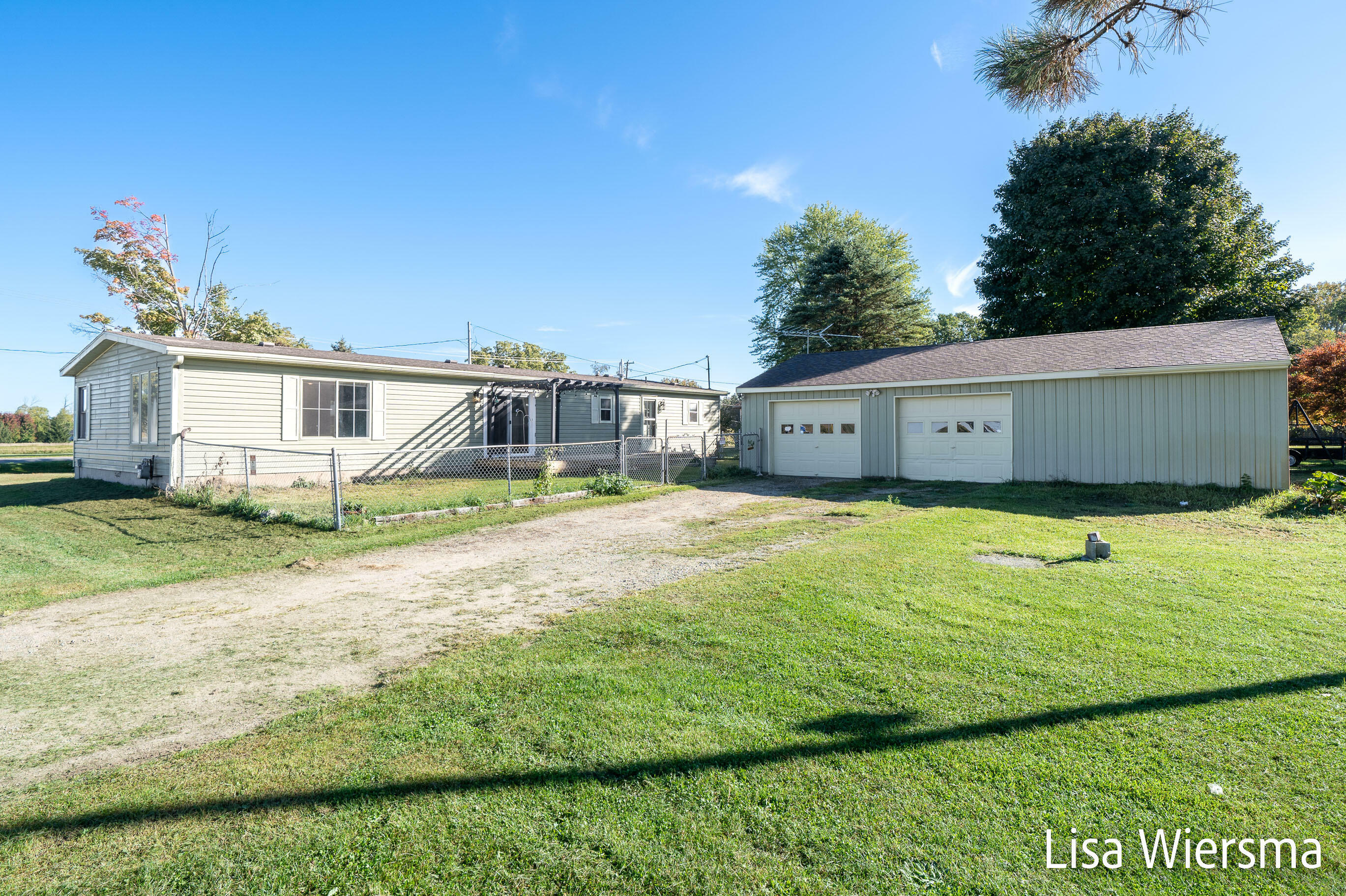 Property Photo:  2993 22nd Street  MI 49328 