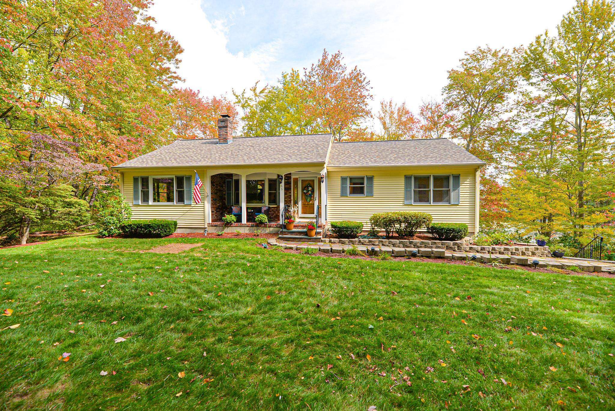 Property Photo:  35 Glen Drive  NH 03051 