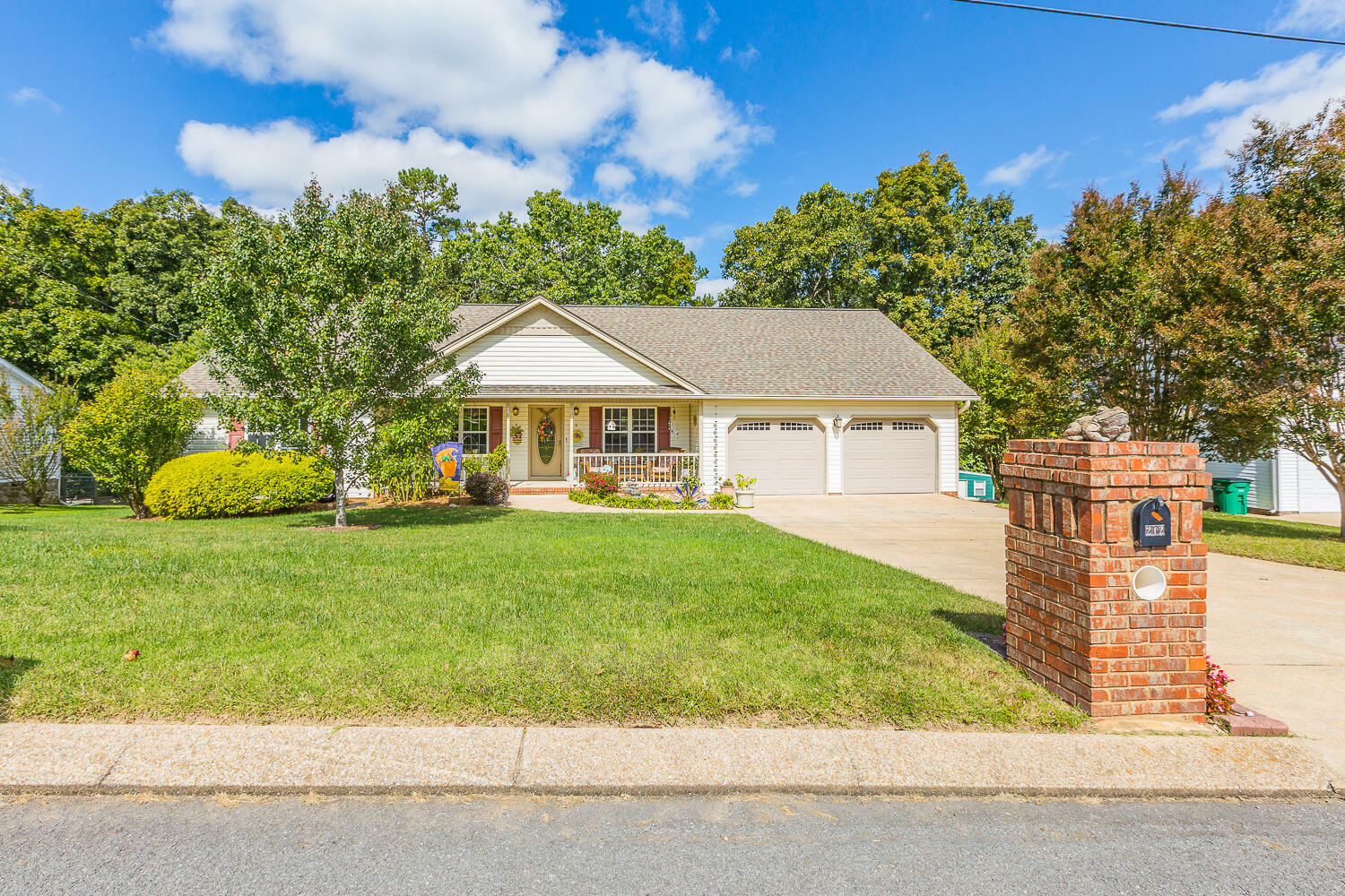 Property Photo: 212 Eagle View Drive GA 30736