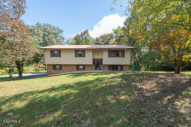 Property Photo:  1816 Oak Hills Drive  TN 37763 