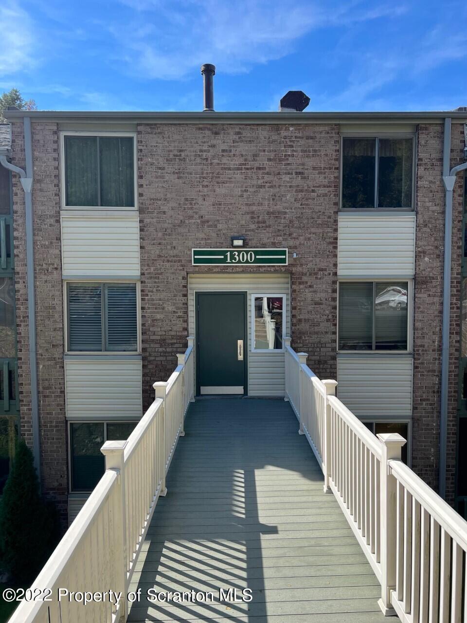 Property Photo: 1312 Summit Pointe Rt 6 Scr Cdale Highway PA 18508