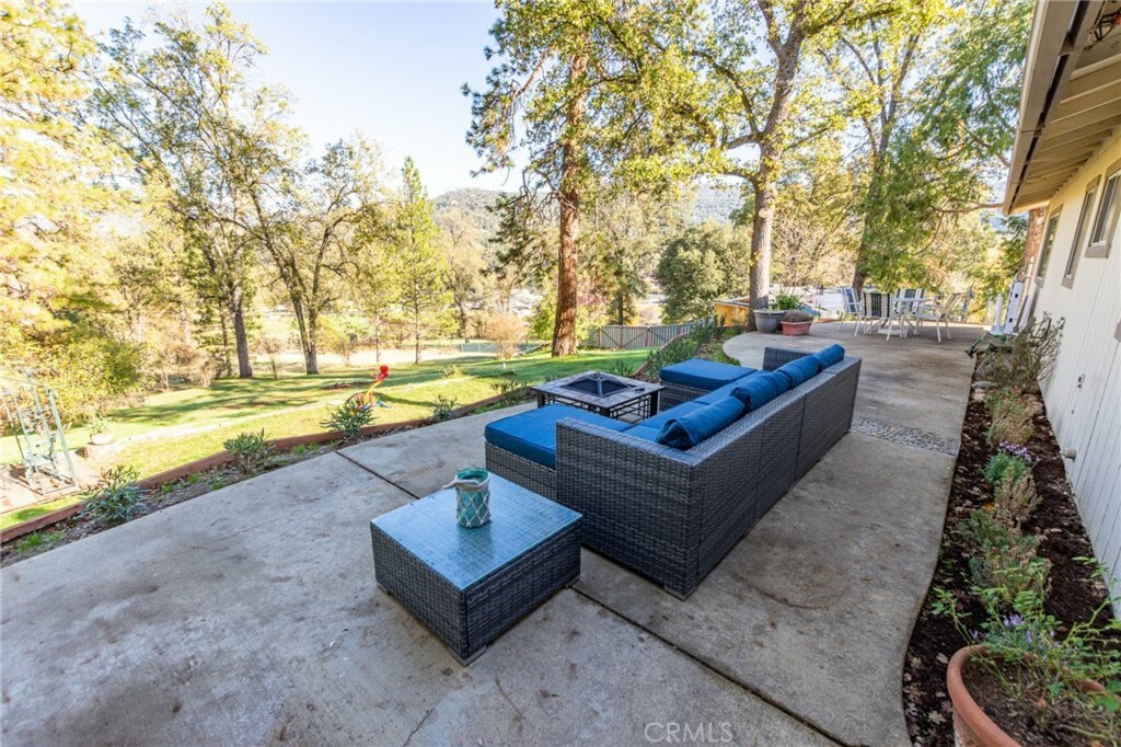 Property Photo:  50047 Hangtree Lane  CA 93644 