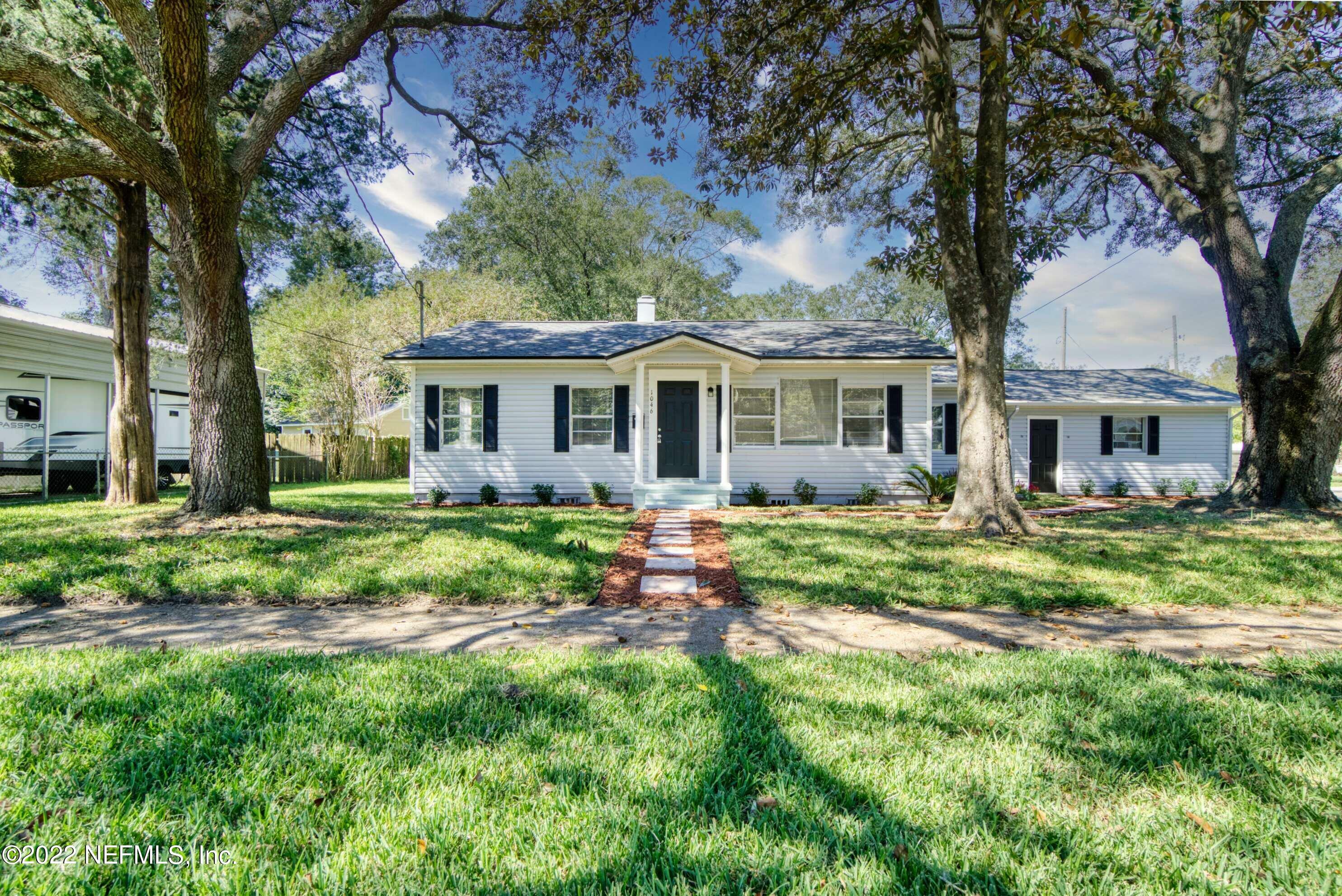 Property Photo:  1046 Mackinaw Street  FL 32254 