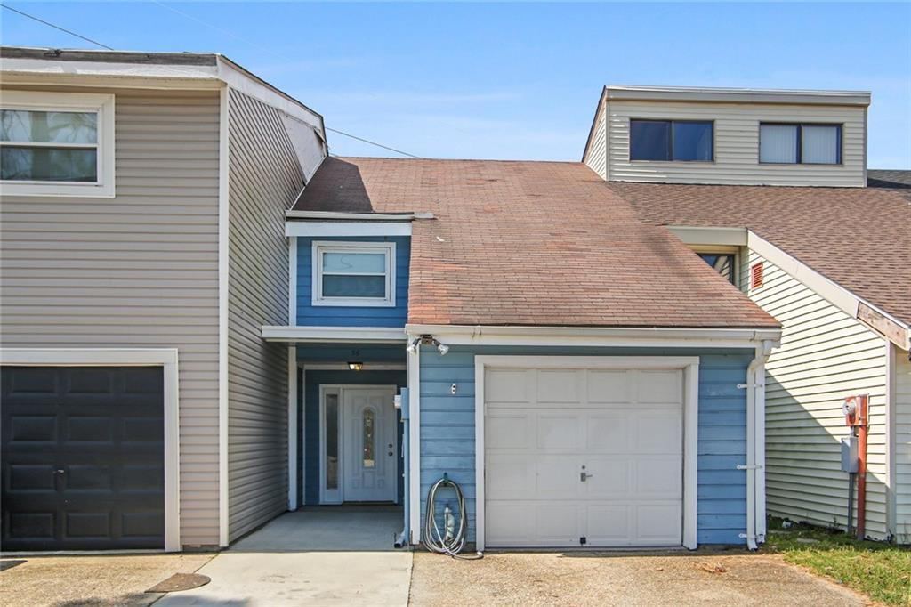 Property Photo: 76 Stanton Hall Drive LA 70047