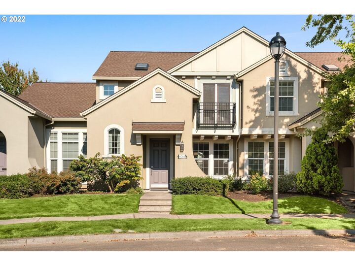 6781 NE Rosebay Dr  Hillsboro OR 97124 photo