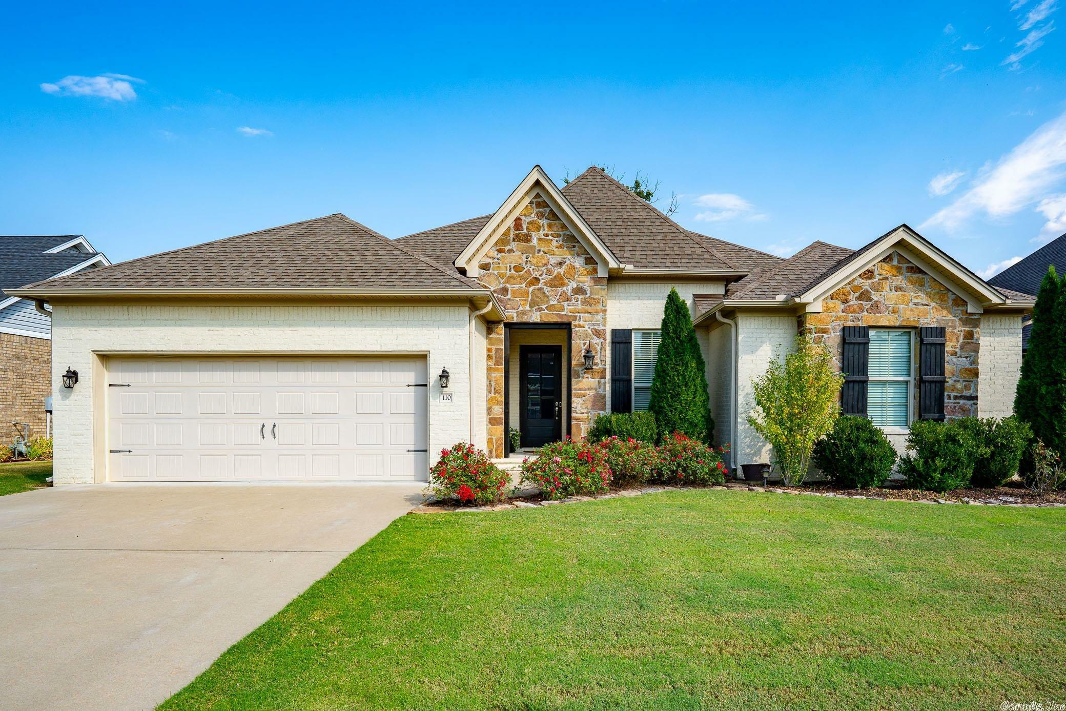Property Photo:  110 Coopers Hawk Drive  AR 72034 