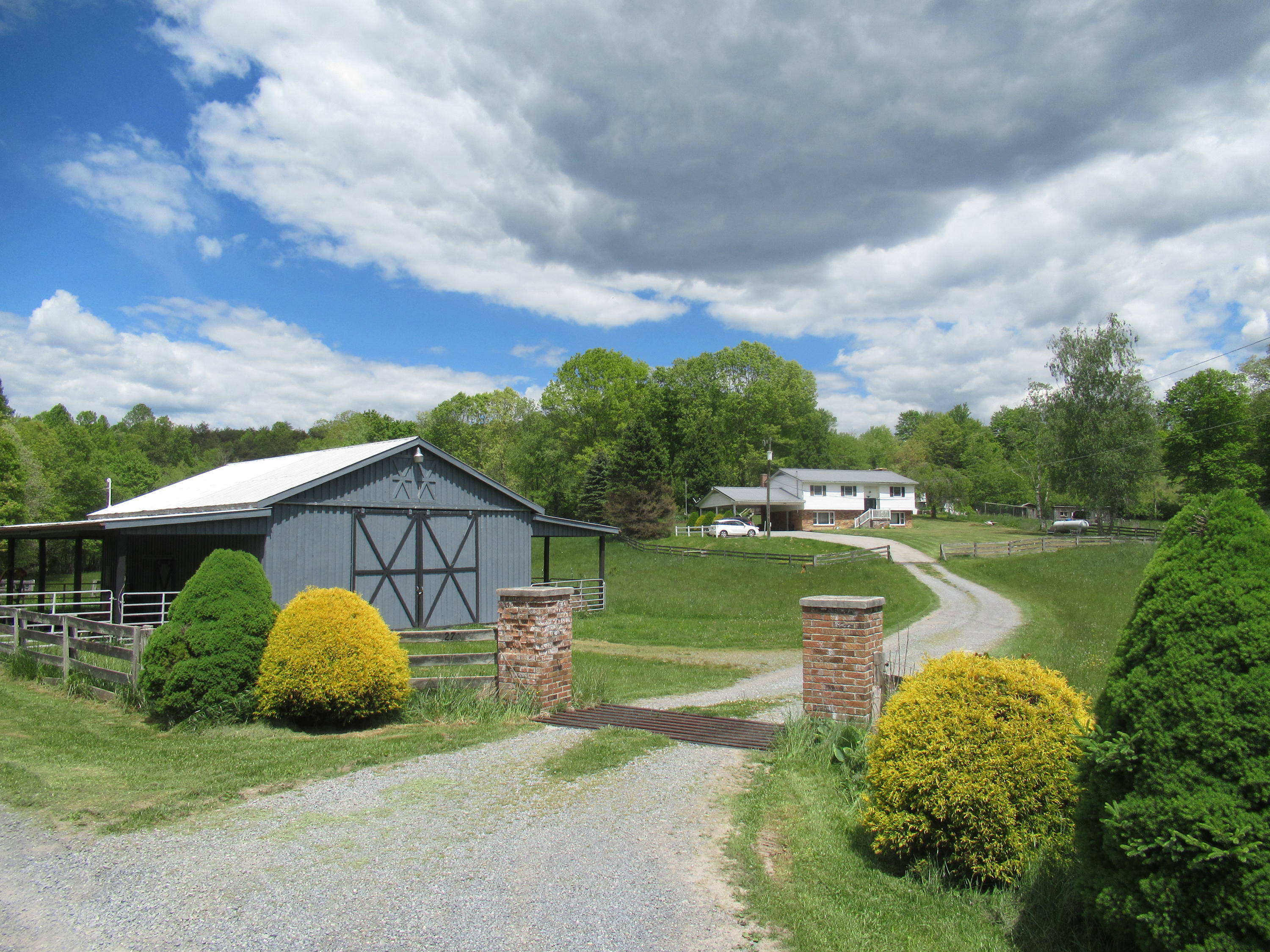 Property Photo: 270 Bacons Mountain Road WV 24981