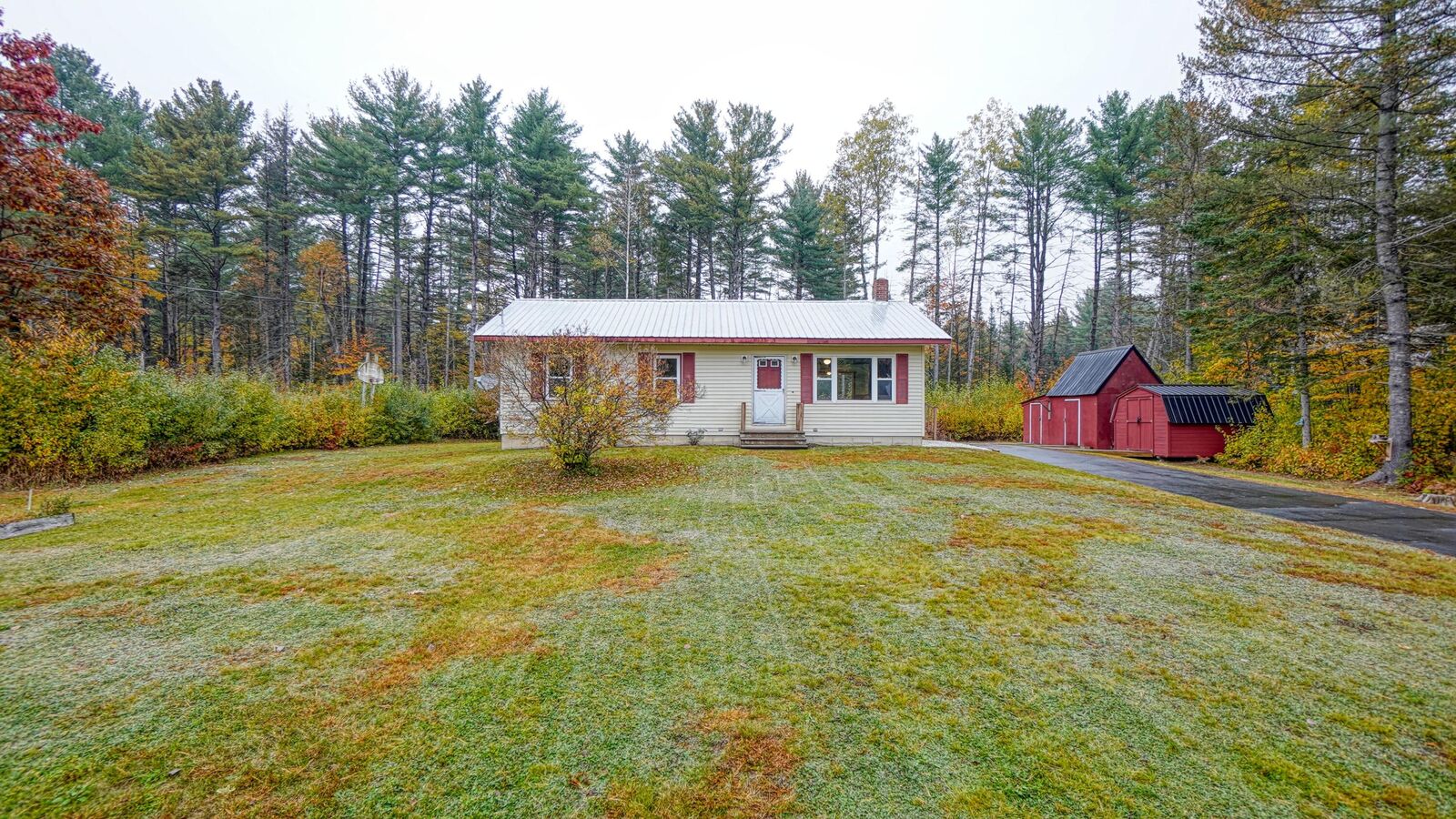 Property Photo:  33 Mt. View Road  ME 04947 