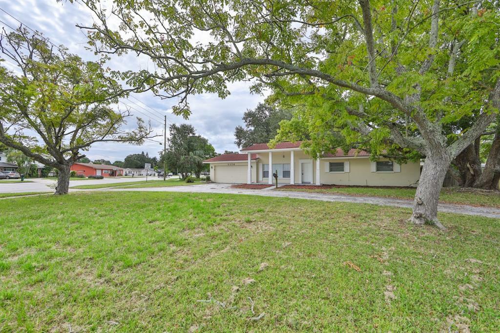 Property Photo:  1178 Keene Road  FL 33771 