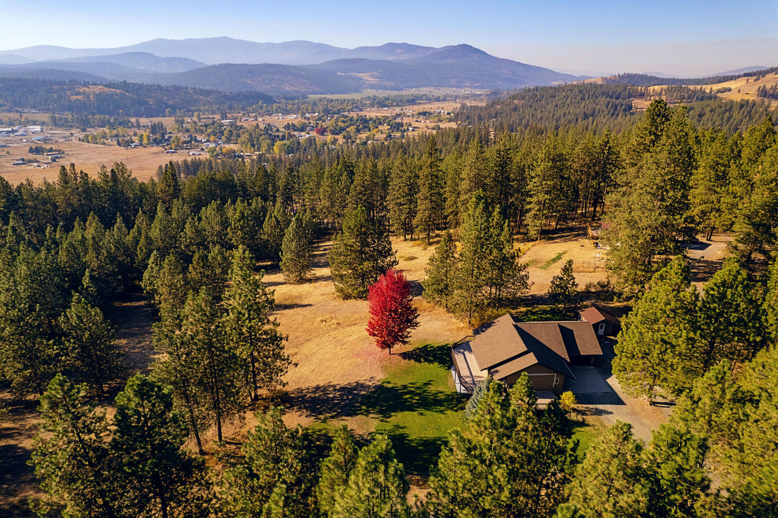 Property Photo: 753 C Arden Butte Rd WA 99114