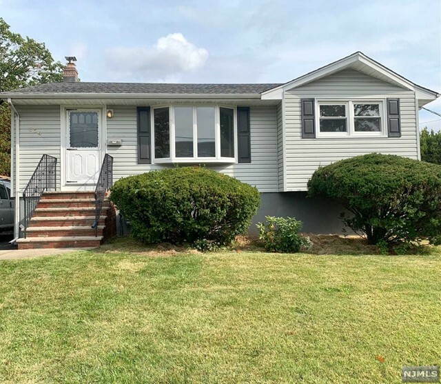 Property Photo: 354 Woodcrest Place NJ 07663