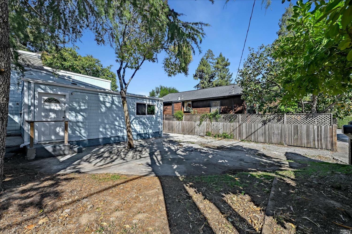 Property Photo:  60 Dominga Avenue  CA 94930 