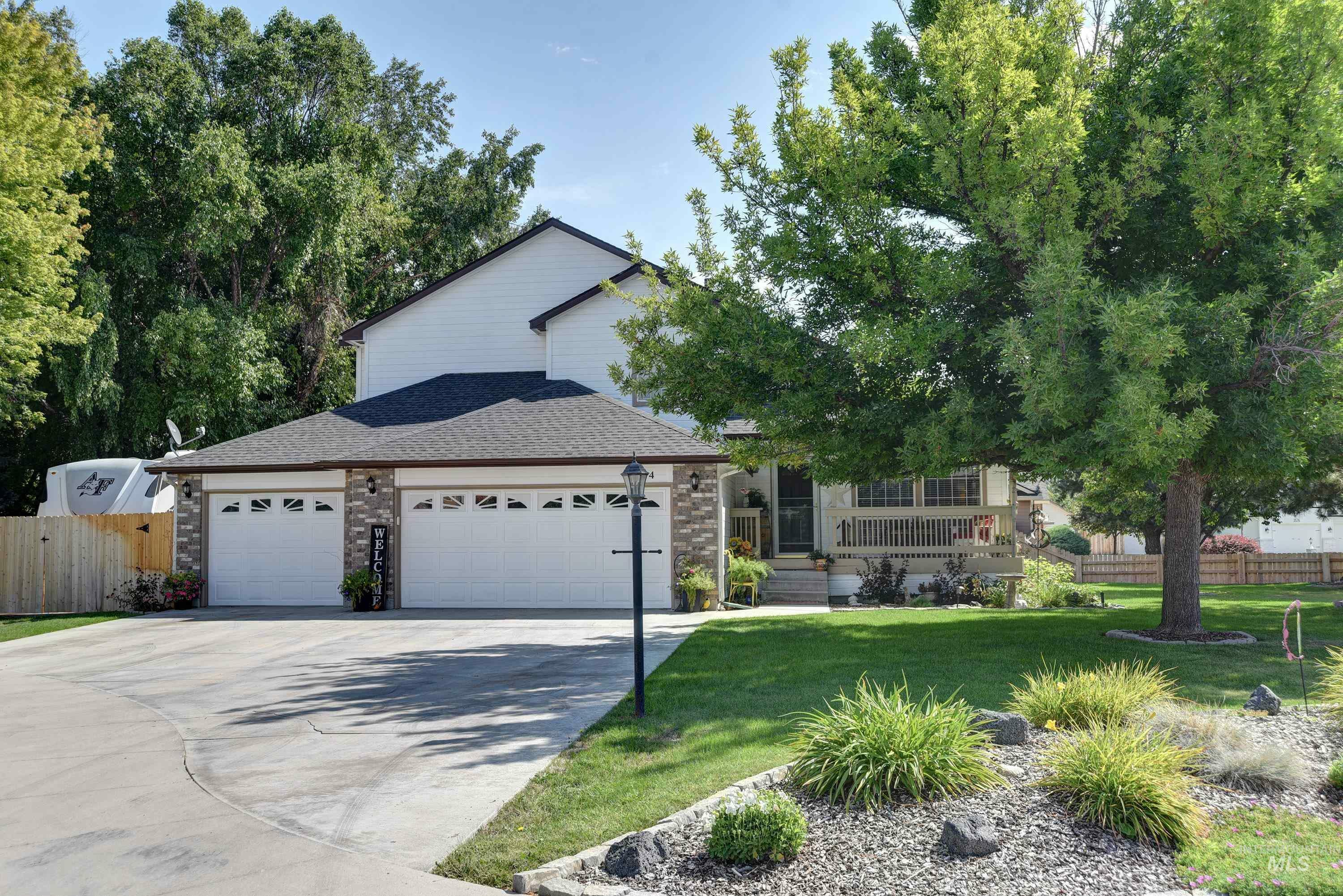 Property Photo:  1734 E Summerridge Dr.  ID 83646 