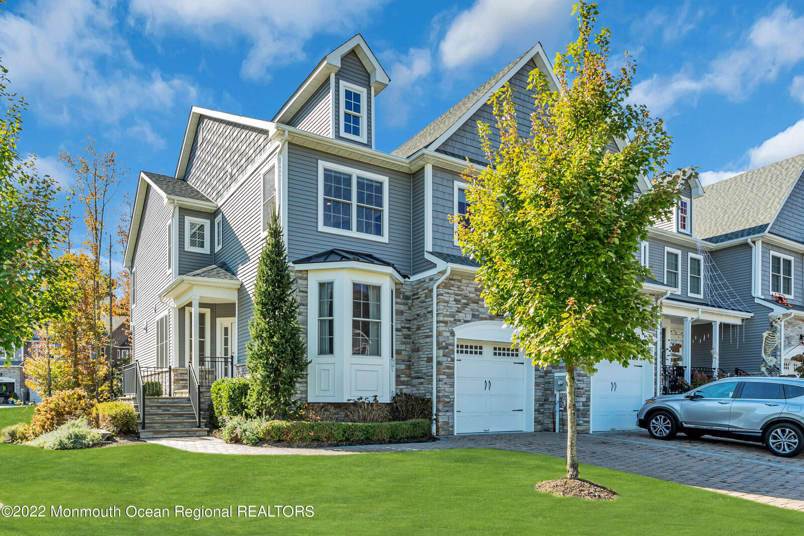 Property Photo:  1 Horan Court  NJ 08857 