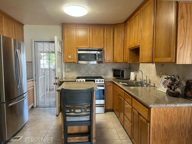 Property Photo:  12401 Filmore Street 814  CA 91342 