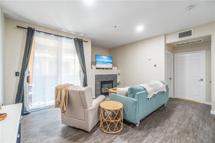 Property Photo: 24909 Madison Avenue 2811 CA 92562