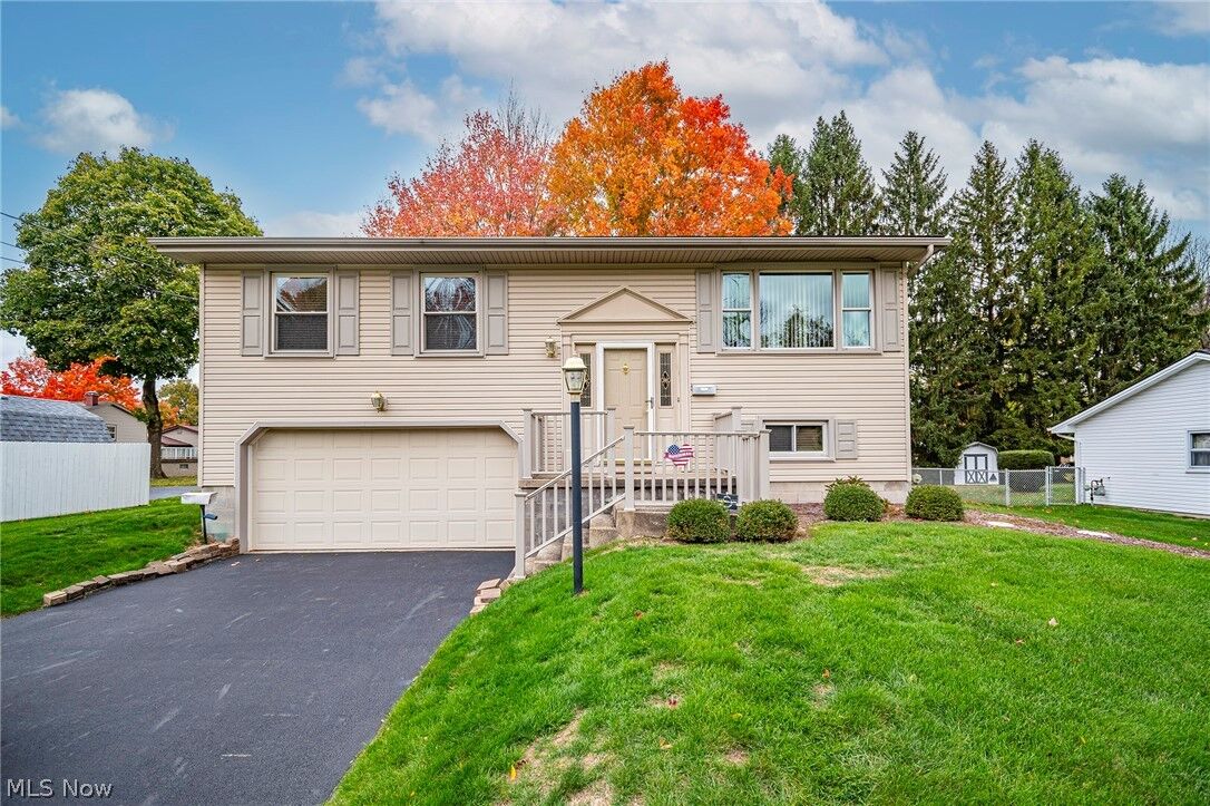 Property Photo: 4092 Baymar Drive OH 44511