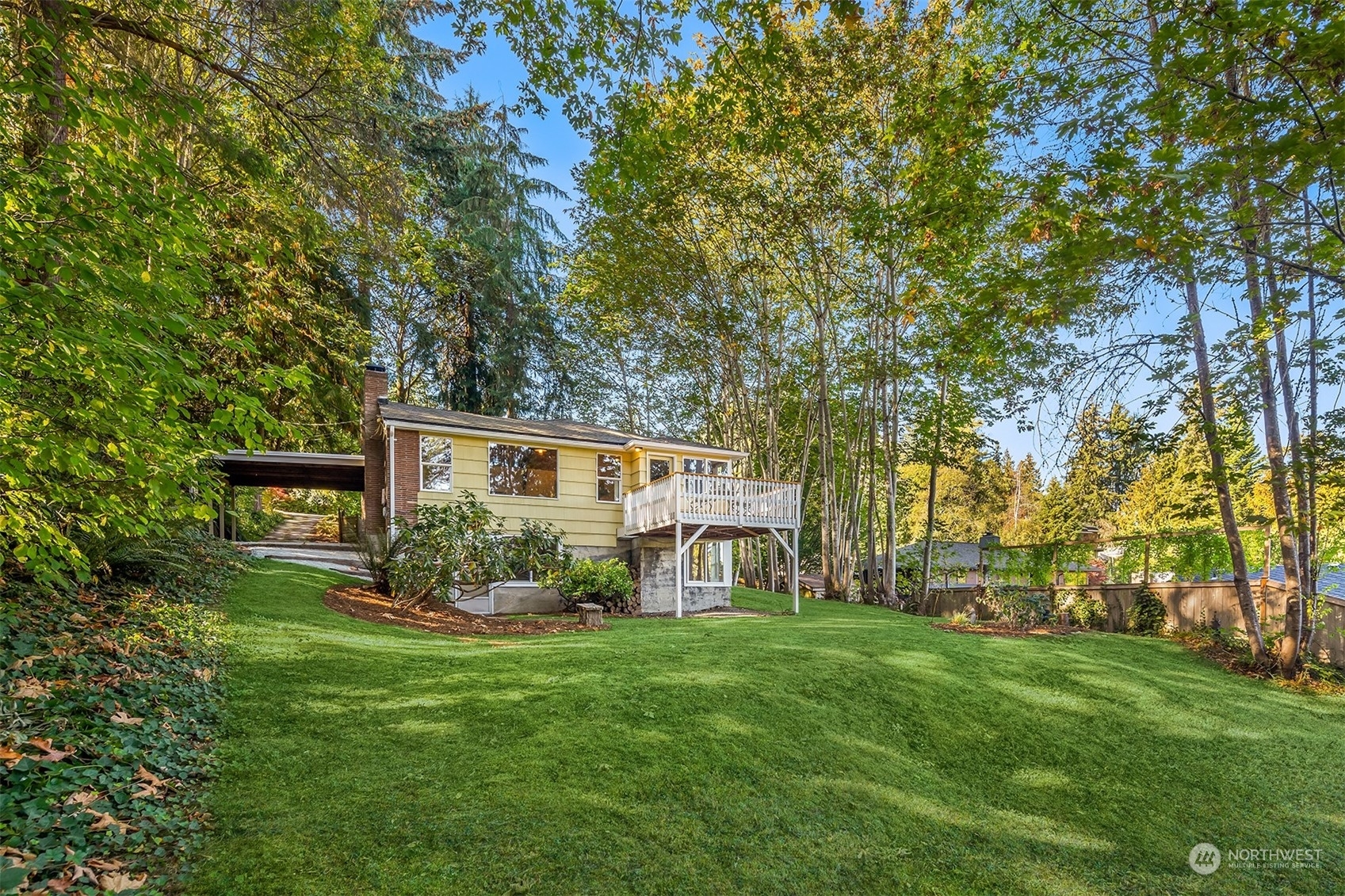 Property Photo:  9020 45th Avenue NE  WA 98115 