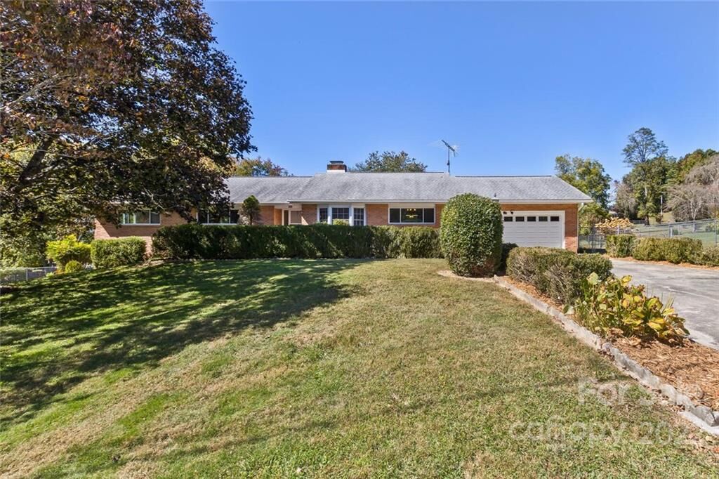 Property Photo: 212 Sheneman Drive NC 28792