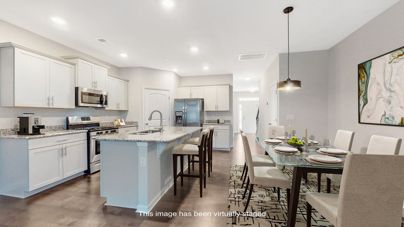 Property Photo: 320 Manor Row TN 37146