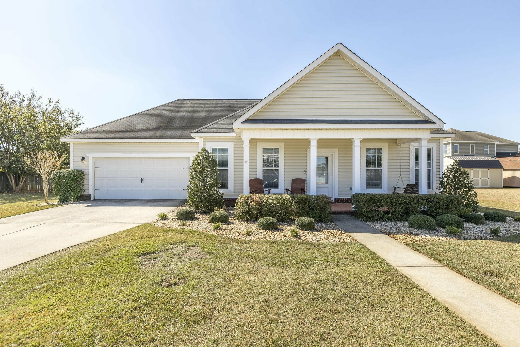 Property Photo:  305 Meyers Lake Drive  GA 31088 