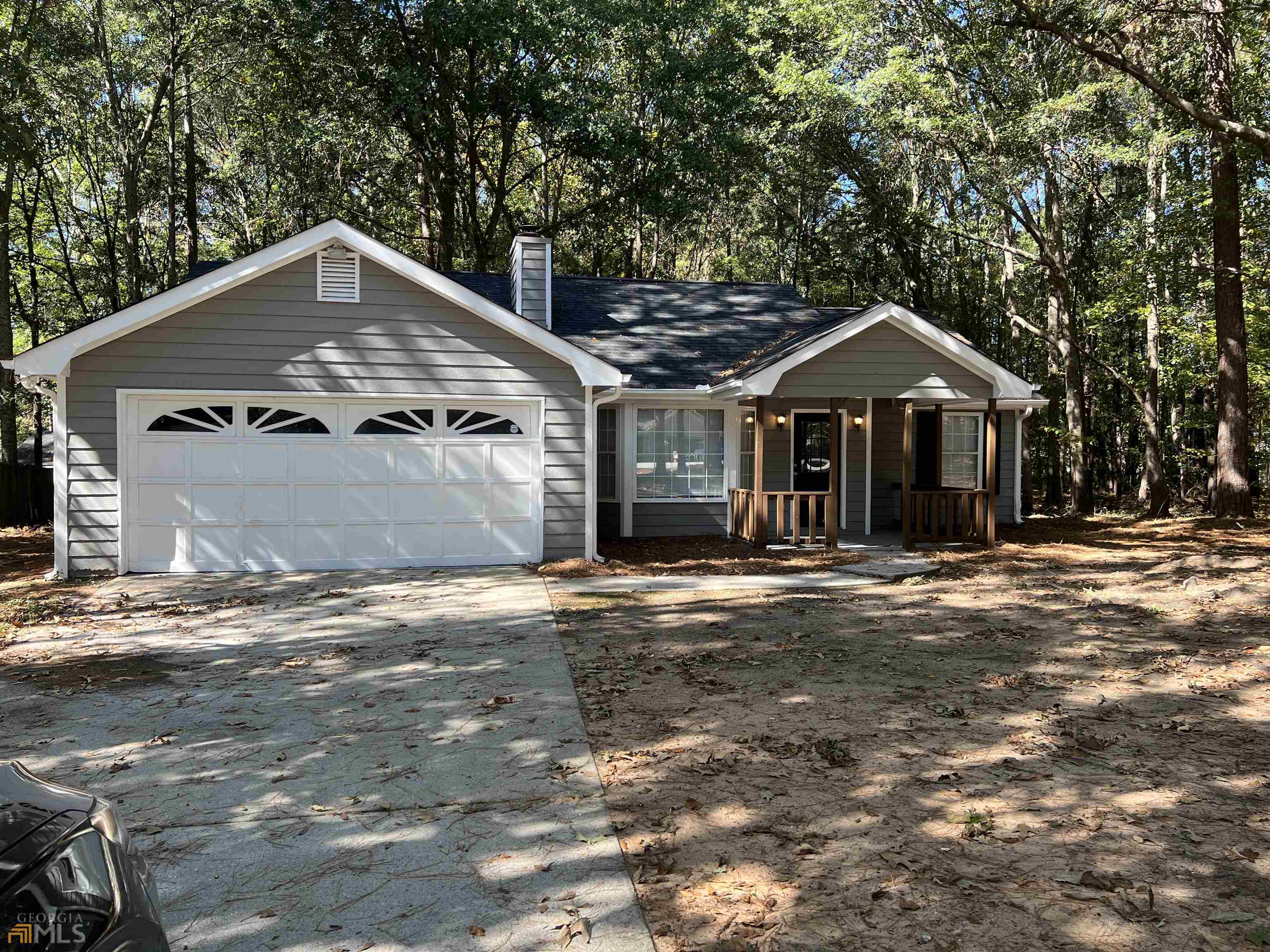 Property Photo:  200 Woodcrest Drive  GA 30016 