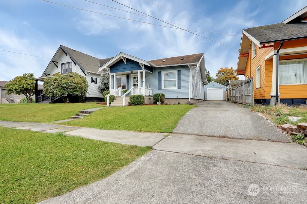 Property Photo: 224 S 37th Street WA 98418