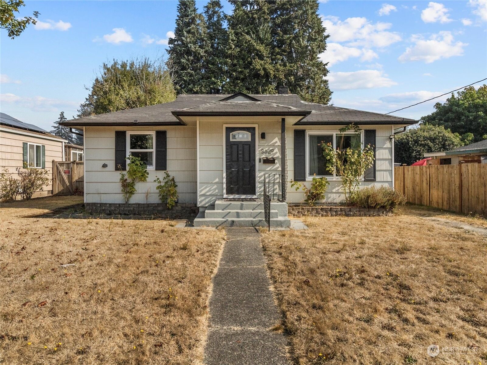Property Photo:  8629 S Park  WA 98444 